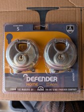 Defender Home Vorhängeschloss, gleichschließend.