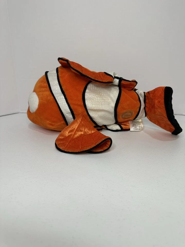 Peluche de peluche original Buscando a Nemo de Disney Store - pez payaso 16"" Nemo Foto 2 de 4