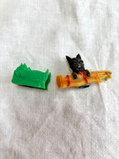 set 2 Vintage & RARE SCOTTIE SCOTTY pencil sharpeners 1 plastic 1celluloid/tin