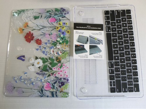 MacBook Air 13" 4 in 1 Bundle, Hard Shell, Bag, Screen & Keyboard Protector Gray - Picture 4 of 9
