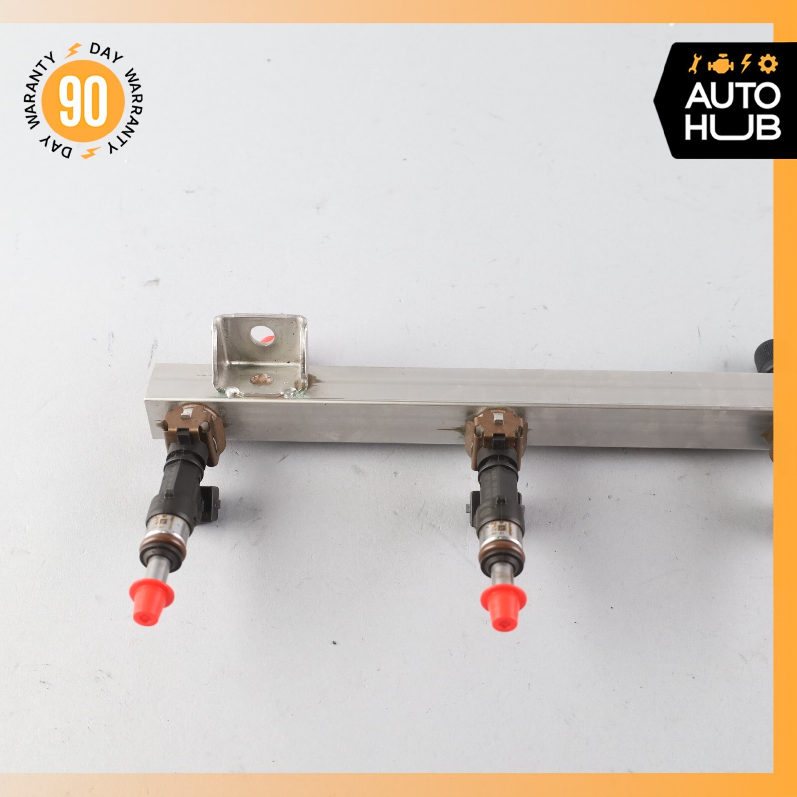 Maserati Quattroporte Fuel Injection Rail Line w/ Injectors Right Side OEM 50k