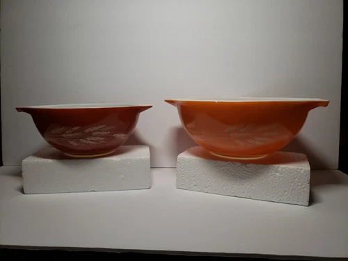 Vintage Pyrex Autumn Harvest Wheat Mixing Bowls Nesting Set Of 2 #443 & 442