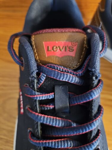 Levi's Pin Perf Nb2 Kids Sneaker Shoe Size 4 Navy/Brown Lace Up Preowned - Picture 10 of 12