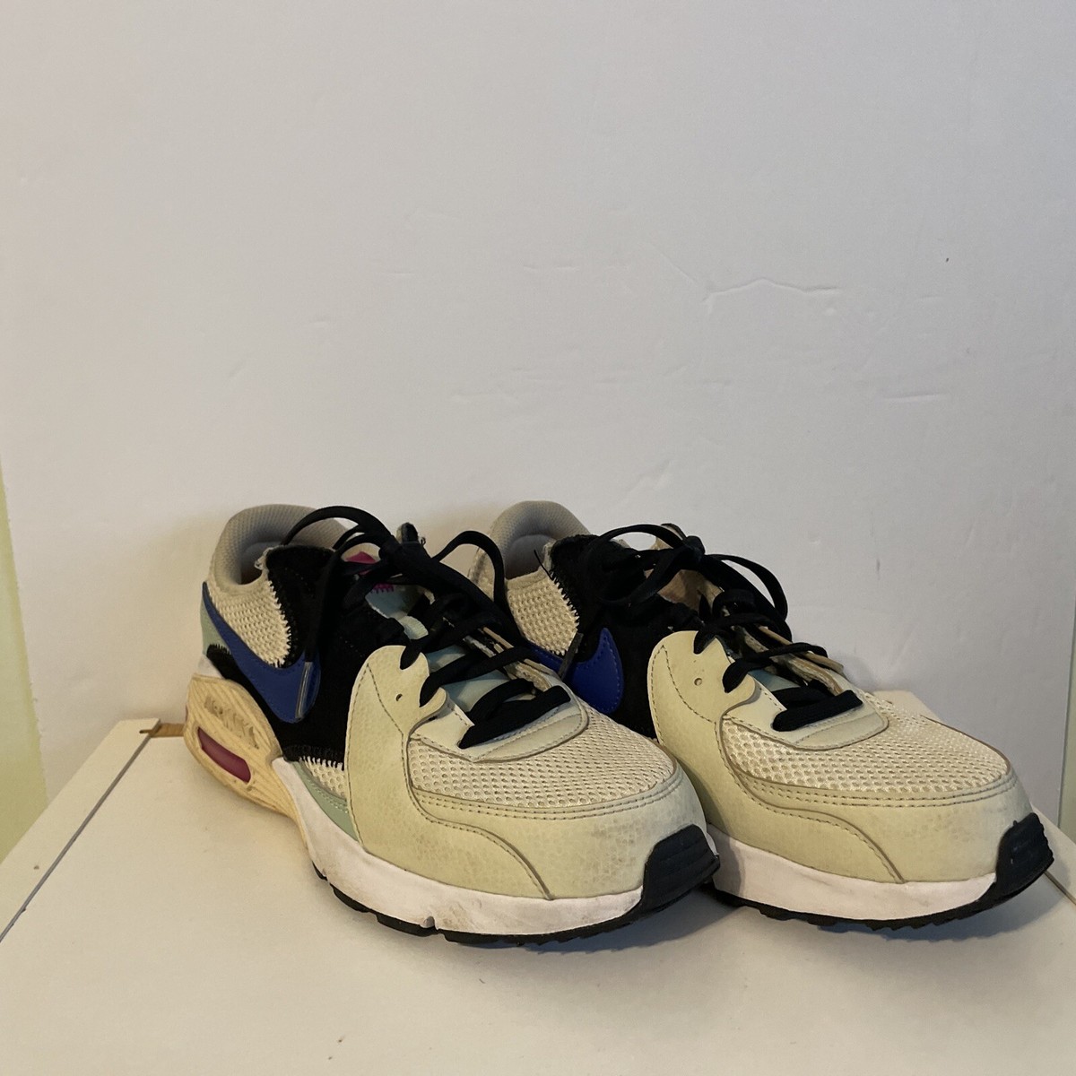 nike air max 270 womens throwback future