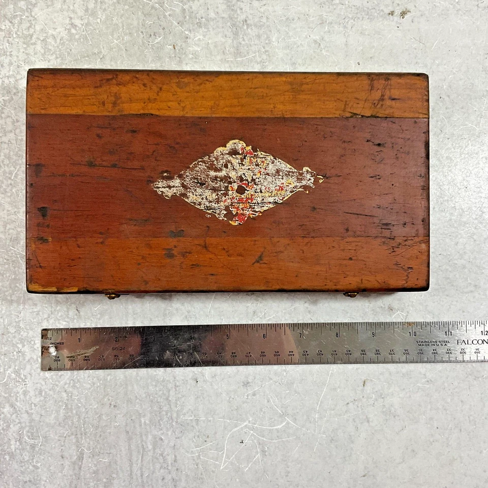 Vintage GTD Small Tap + Die Set w/ wood box - Image 2 of 4