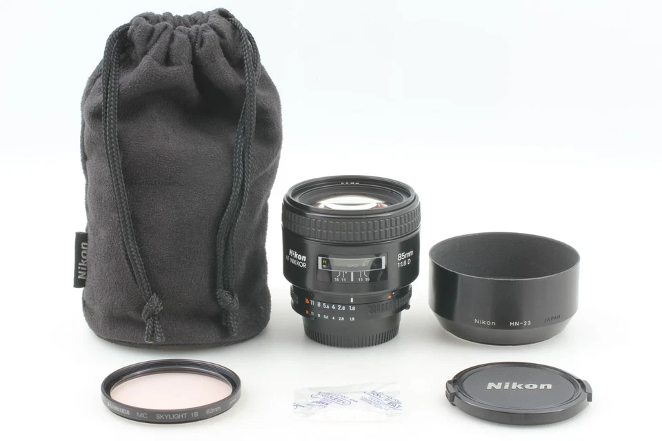 【Near MINT w/ HN-23 Hood】 Nikon AF Nikkor 85mm F1.8 D Portrait Lens From Japan - Image 2 of 4