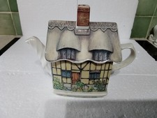 Anne Hathaways Cottage Teapot Past Times Collection 3202 Unused