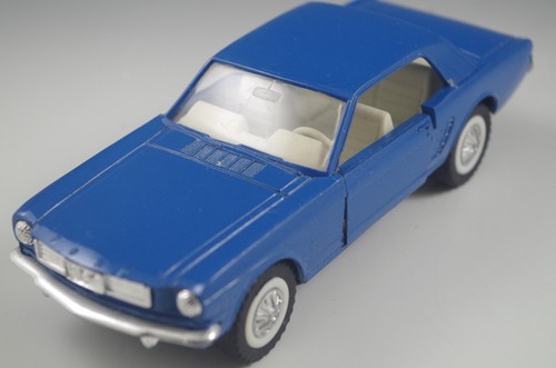 MAJORETTE FORD MUSTANG 65 SCALE 1/32 VINTAGE - Picture 2 of 7