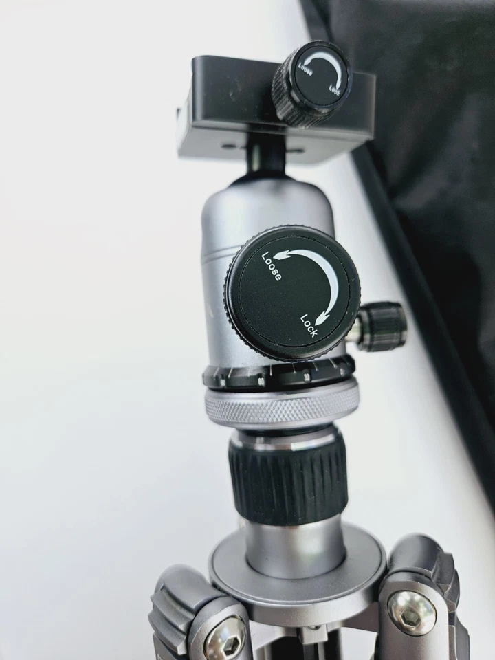 Dolica 57" Ultra Premium Professional Tripod LX600B502D/S - Image 4 of 4