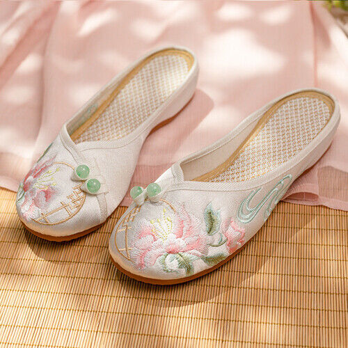 Women Chinese Slipper Shoes Retro Embroidered Floral Beaded Comfor Loafers Flat