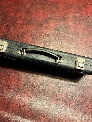 W.T. Armstrong Elkhart IN. Flute Model 104 w/ Hard Case - Picture 3 of 7