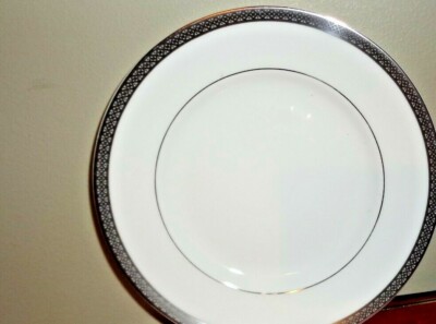 Wedgwood White Bone China Bread & Butter Plate Madrid Pattern Made England New