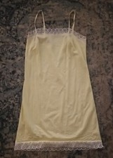Hollywood Vassarette Nylon Slip dress Yellow Yellow Lace Vintage Lingerie D 34