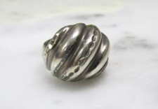 Vintage Etched Sterling Silver Dome Ring  Size 6.5  9grams  8-K579