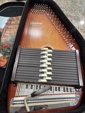 Vintage Oscar Schmidt Autoharp Model 15 EBH/R w/ Case