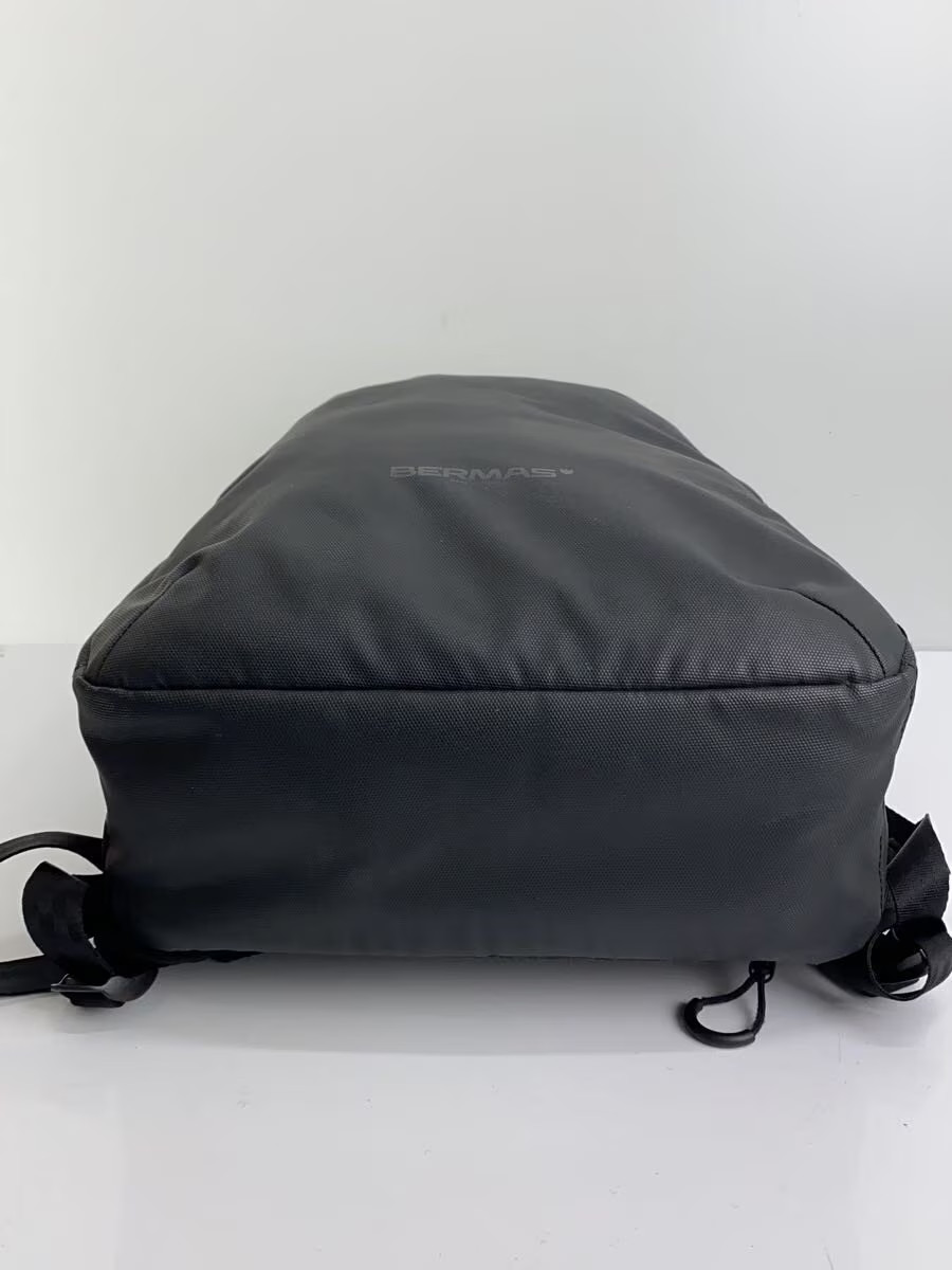 BERMAS Backpack -- Black Solid Color - image 4