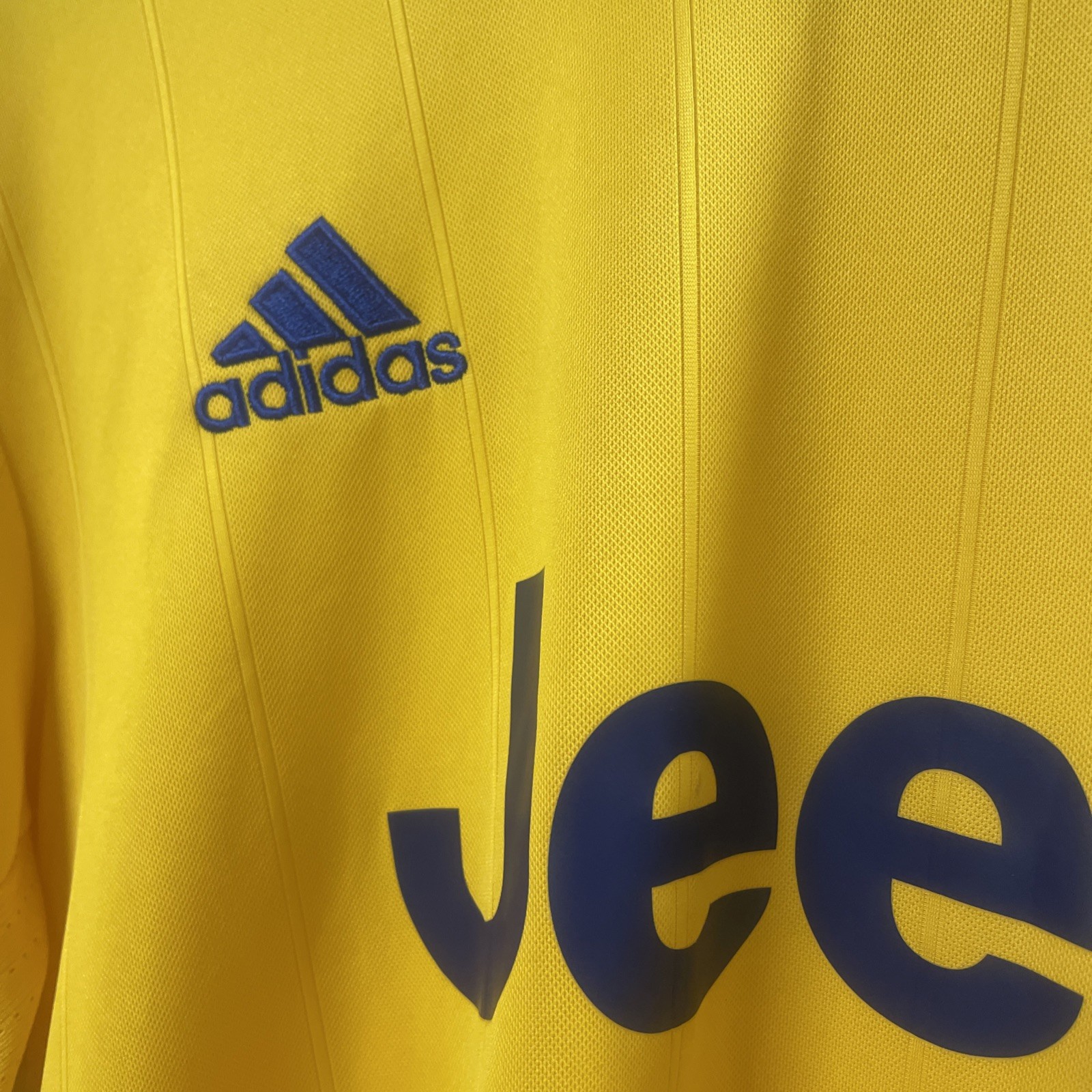 Adidas Juventus Soccer  jersey Size L thumbnail 3