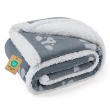 Waterproof Pet Blankets for Couch Sofa Bed Cover Cat Liquid Pee Proof Washabl...