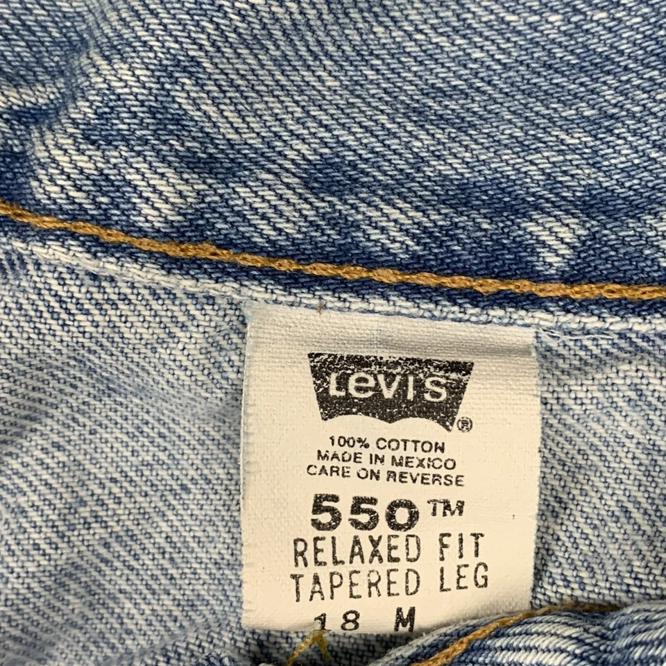 Levis Women Jeans 18 Reg 36x30 M Blue Vintage 550 Relaxed Fit Tapered Leg Mexico - Image 4 of 4