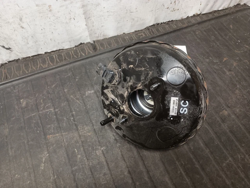 Power Brake Booster 4630A362 Fits 14-15 17-24 Mirage Hatchback 3070702 - Image 2 of 4