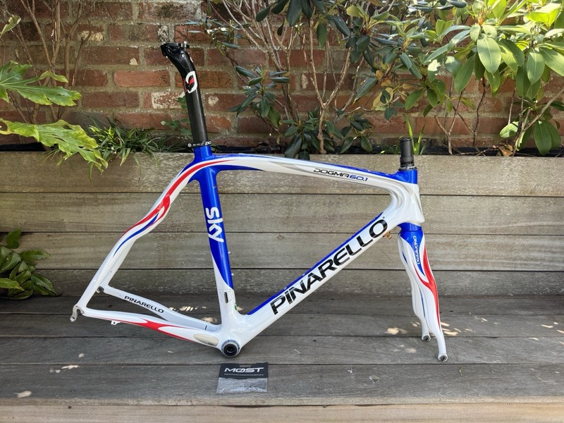 Pinarello Dogma SKY 60.1 Carbon Frameset – Size 55cm – Onda Fork –