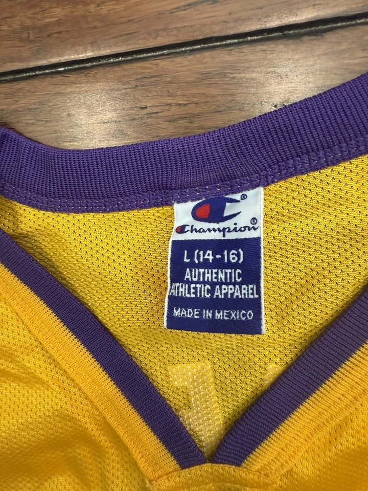 Champion Los Angeles Lakers Shaquille O'Neal Vintage Jersey, size Youth L - Image 3 of 4