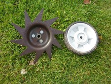 Mantis Tiller/Cultivator Lawn/Border Edging Attachment With Wheel.
