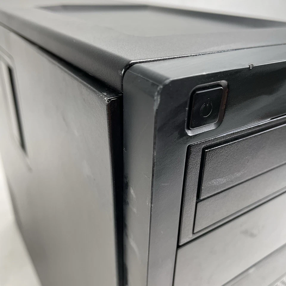 Dell OptiPlex 7010 MT Intel Core i5-3570 3.40 GHz 4 GB RAM No HDD No OS - Image 2 of 4