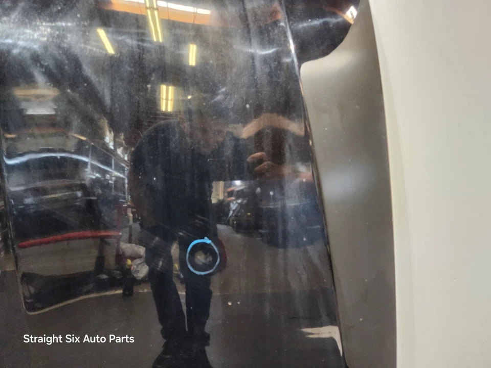 ✅ 09-11 OEM BMW E90 E91 328 335 Sedán Capó Panel Negro 668 *NOTA Foto 2 de 4