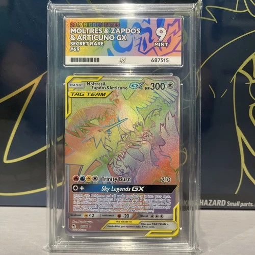 ACE 9 Moltres & Zapdos & Articuno GX 69/68 Pokémon Card Hidden Fates - NOT PSA