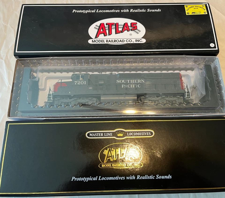 Atlas Masterline HO Scale Southern Pacific SD24 with DCC & Sound - Image 2 of 4