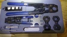 ZURN Multi-Head PEX Crimp Tool Kit with Carrying Case 3/8"-3/4"