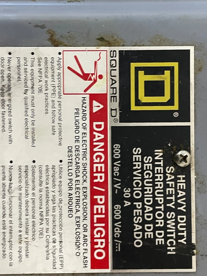 Interruptor de seguridad Square D de alta resistencia H361NRB 30A 600VAC tipo 3R EXTERIOR Foto 2 de 4