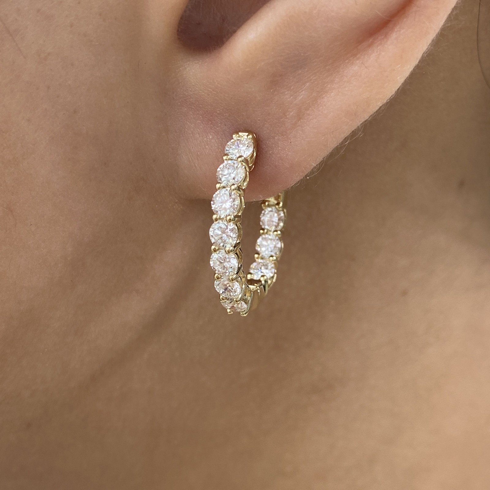 14K Yellow Gold Hoop Earrings Round Labcreated Diamond 1.8ct F/VS