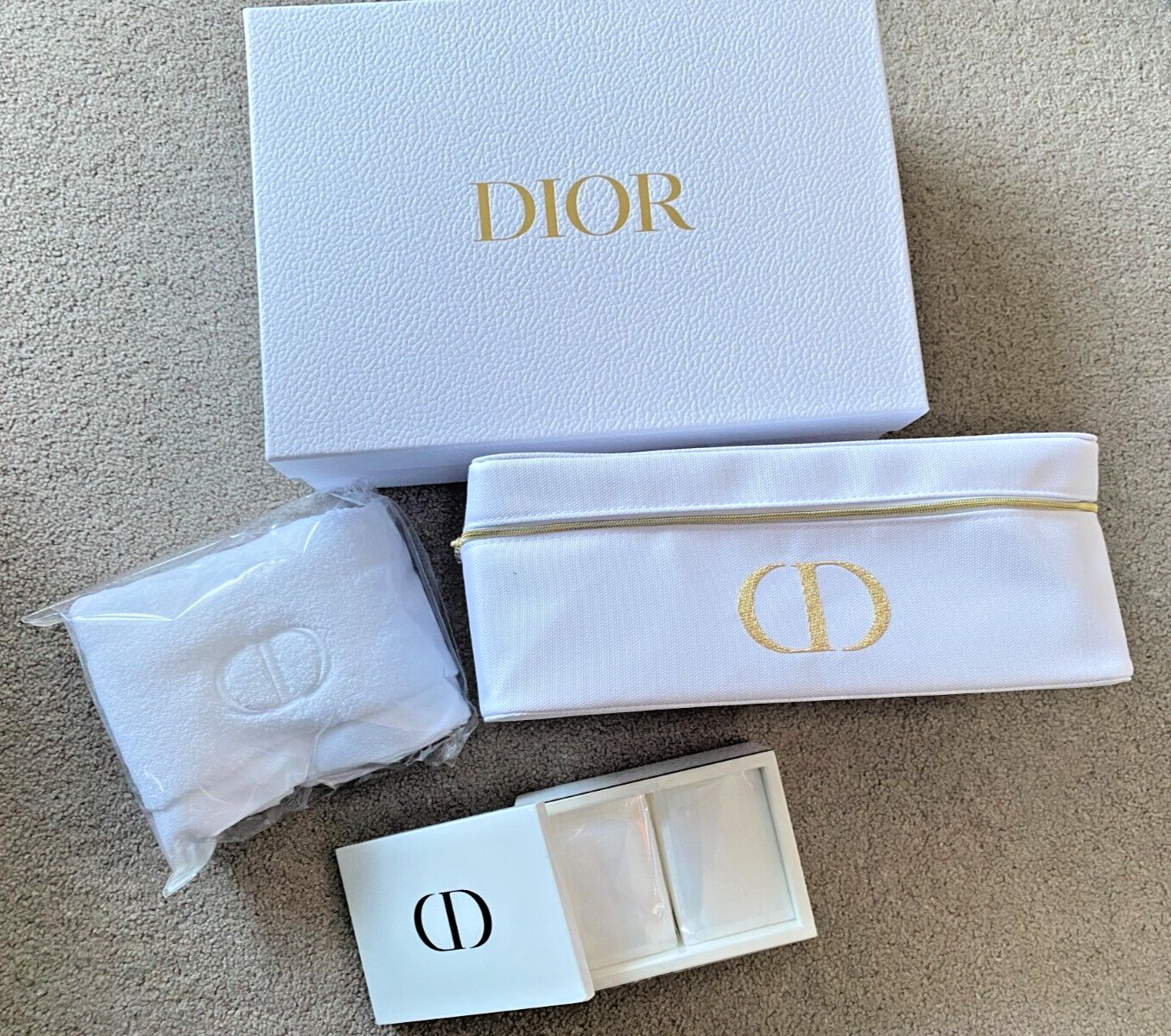 Dior Beaute Vanity Case with Cosmetic Bag and Cotton Pads-image