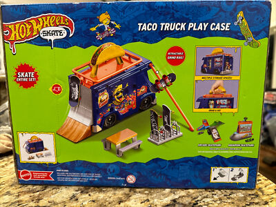 Hot Wheels Skate Tony Hawk Taco Truck Play Case with Exclusive