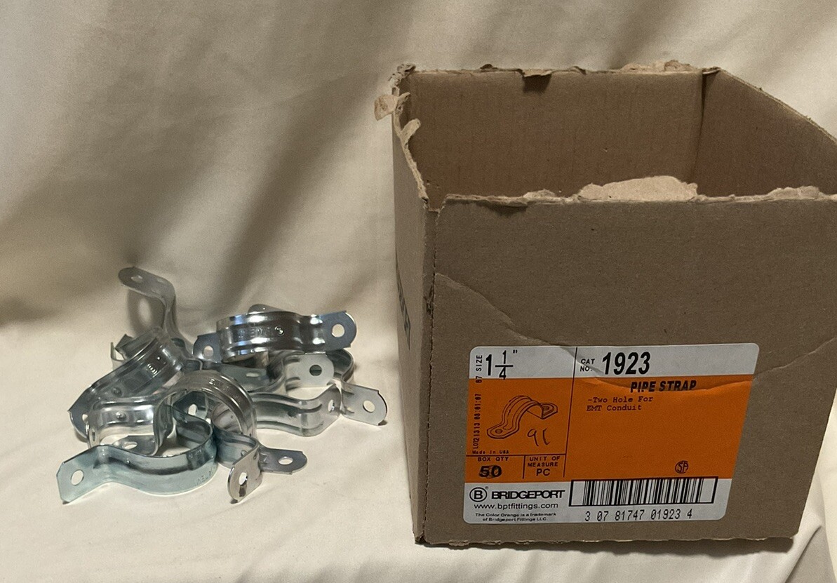 1 1/4" EMT Two Hole Strap Pipe Strap Zinc-Plated Steel Bridgeport 10pk ...