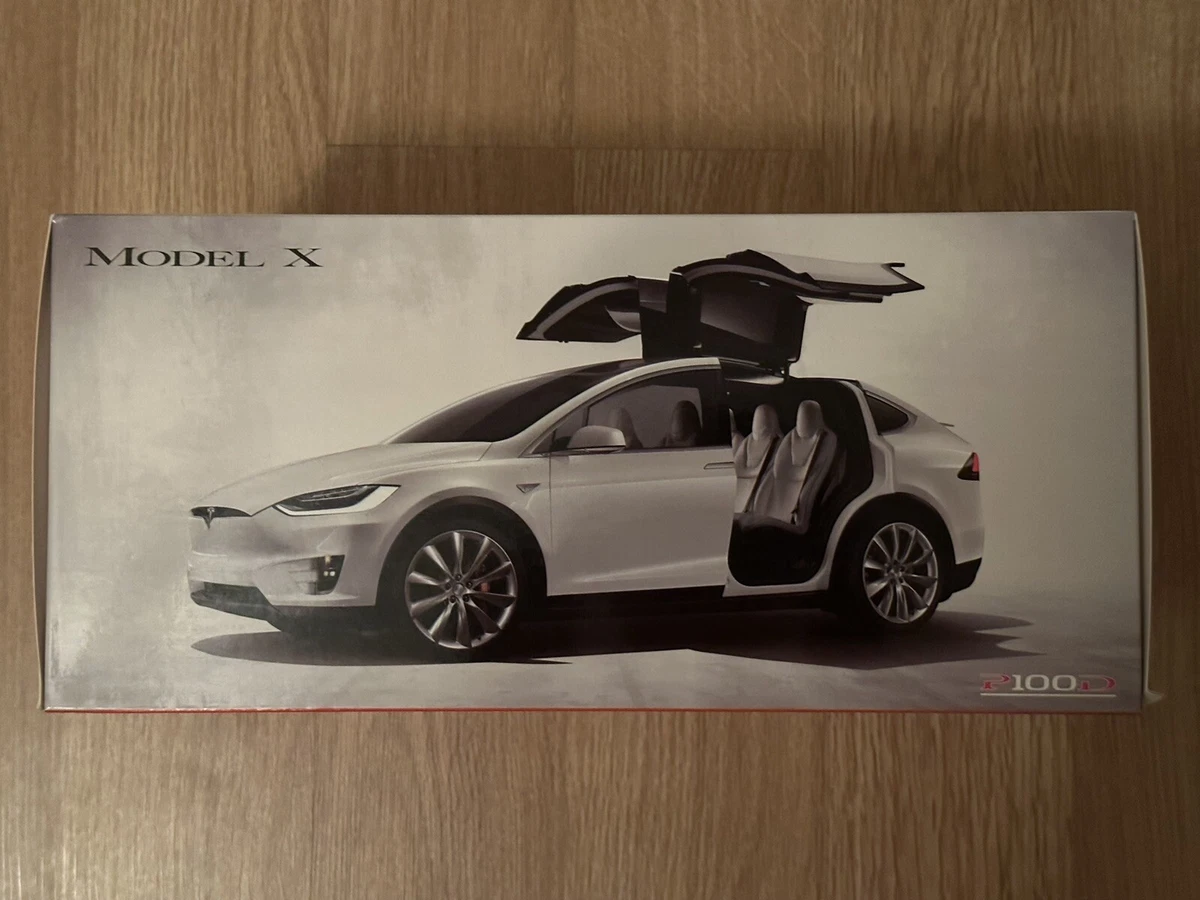 New Official Tesla Diecast 1 18 Scale Model X P100D Collector Midnight Silver