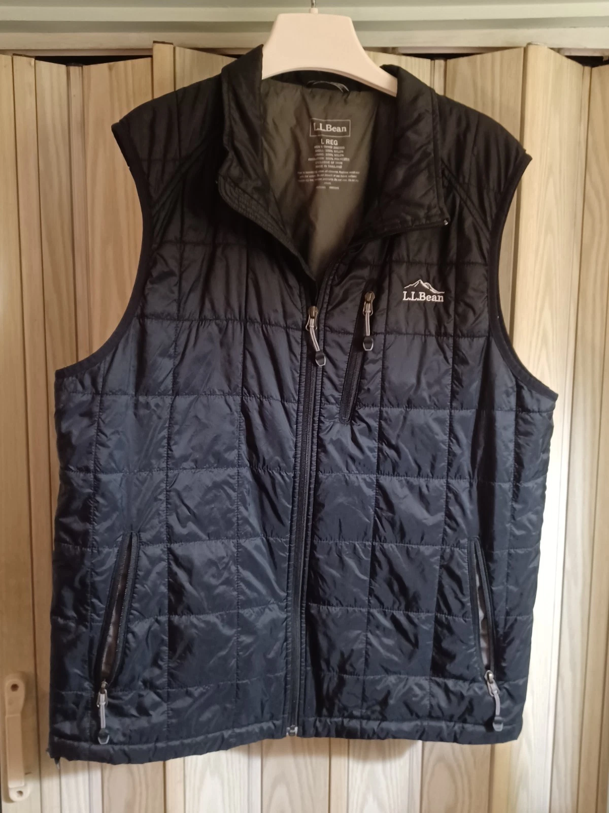 LL Bean Vest Men Large Black PrimaLoft Quilted Jacket Insulated Hiking Full Zip