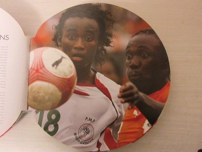 FUSSBALL BUCHSCHNITT 044 AFRIKA 2008 Arthur BOKA ELFENBEINKÜSTE-MADAGASKAR 5-0