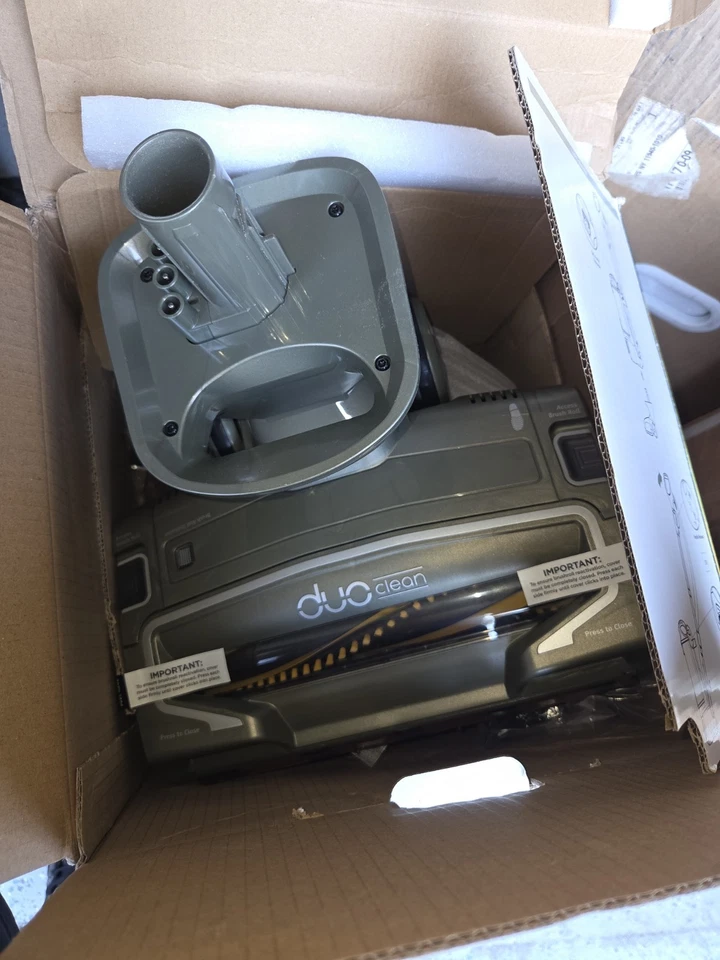 Shark Rotator Lift Away Pro ZU782 Upright Vacuum Sage Green - Image 4 of 4