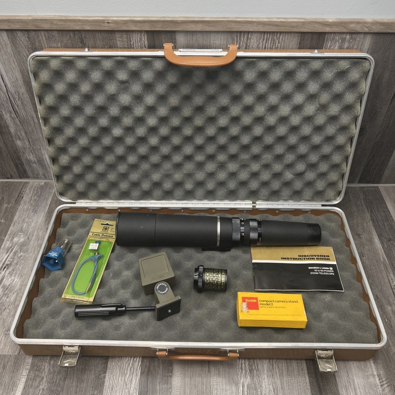 Bausch & Lomb The Discoverer Zoom 60MM Telescope 15x-60x W/ Case And Accessories