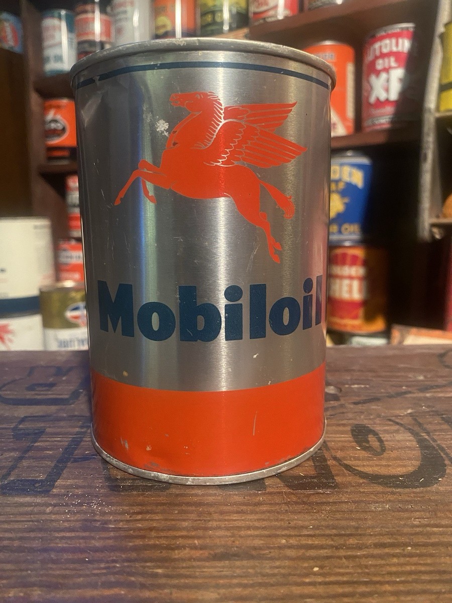 1950s Socony Mobiloil Areo White Band Motor Oil Qt Can Mobil Gas