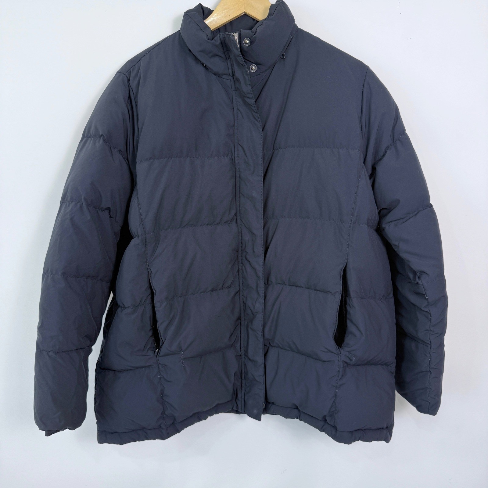 LL Bean Womens XL Black Goose Down Puffer Coat with Full Zip and Pockets