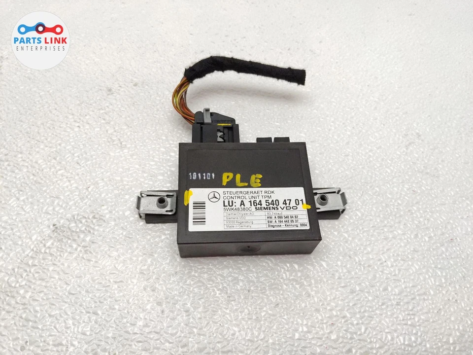 2011-12 MERCEDES SL63 AMG TPMS TIRE PRESSURE MONITORING CONTROL MODULE UNIT R230 - Image 2 of 4