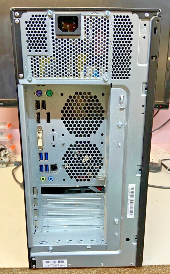 Fujitsu Esprimo P757 Desktop PC - i5-7500 - 4GB RAM - 256GB SSD - OS (OFFERS OK) - Image 2 of 4