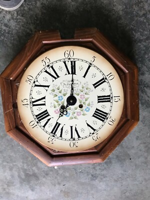 Vintage Key Wind New England Clock Farmington, Conn. USA. WALL CLOCK As Parts