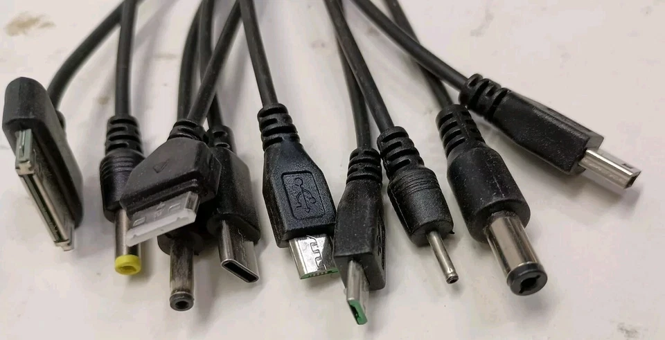 10 in 1 Universal Multi USB Charging Cable for Iphone/MP3/Ipad/Motorola/Sony - Image 2 of 4