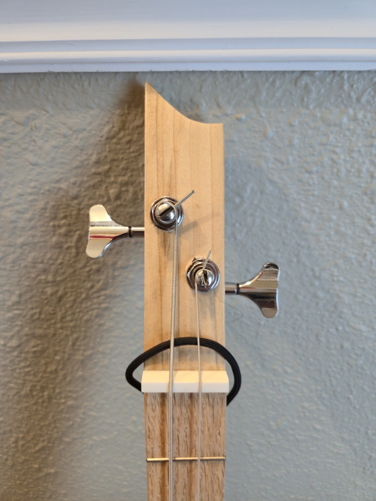 Cigar Box Bass 2-String Metal Frets, Piezo Sound, PU