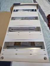 GEWISS Coffret standard francais-equipes de bornier Réf / GW40504 neuf